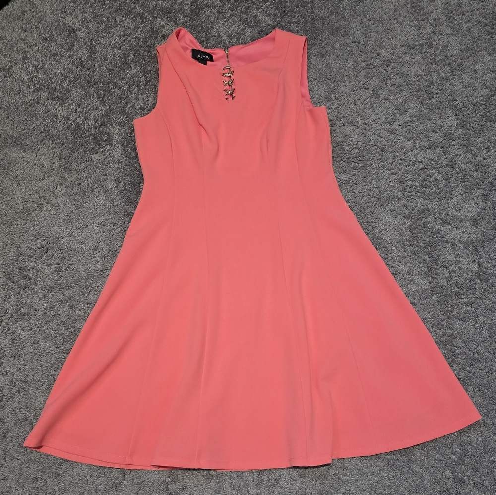 Elegant Pink Sleeveless Dress